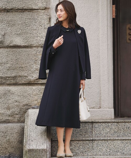 23区（ニジュウサンク） ワンピース トリアセダブルジョーゼット 襟