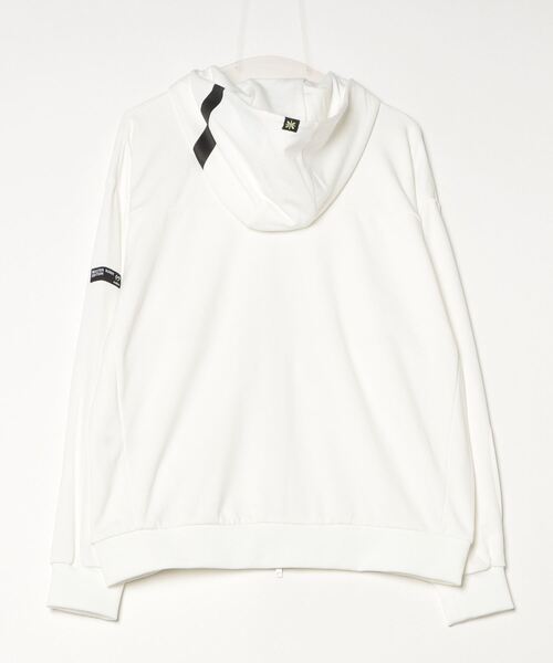 MASTER BUNNY EDITION（マスターバニーエディション） トレーナー