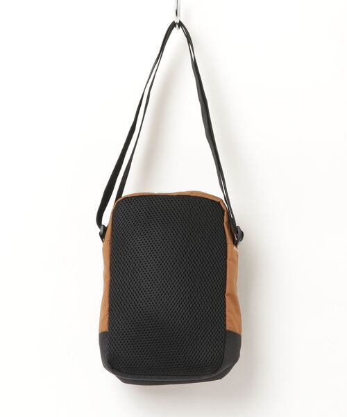 「Carhartt」 ショルダーバッグ FREE ブラウン メンズ_画像2