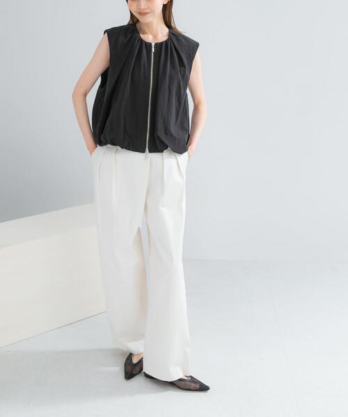 CHIGNON ライトベージュ ダウンベスト ダウンベスト ベスト CHIGNON ダブルジップバルーンジレ レディース