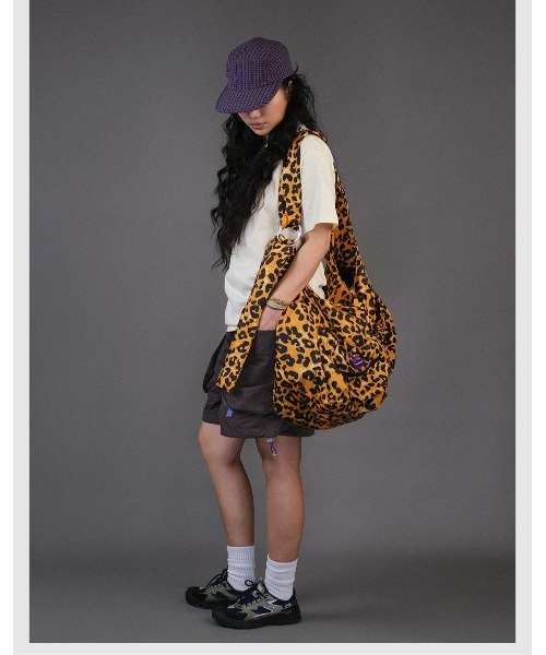 ショルダーバッグ 「OFFWINTER」柄 ワッシャー 2WAY Hobo ショルダー