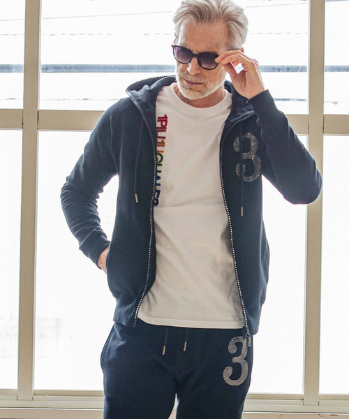 1PIU1UGUALE3 RELAX パーカー RELAX(ウノピゥウノウグァーレトレ