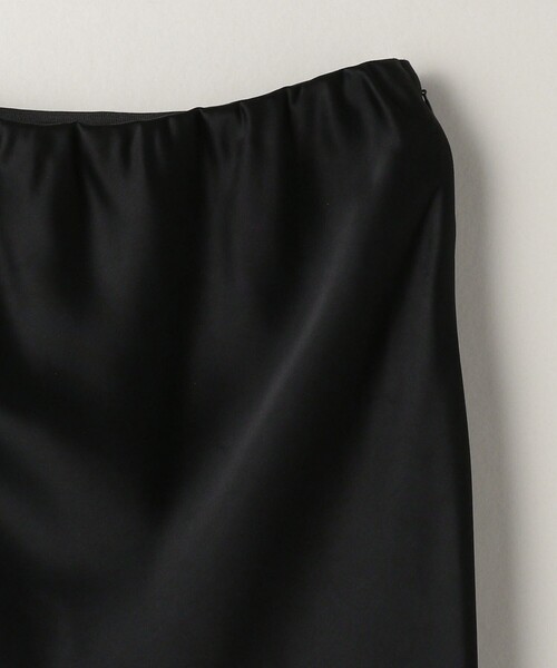 新品未使用ASTRAETアストラットサテン マーメイドスカート　定価25960円 ASTRAET（アストラット）の「＜ASTRAET（アストラット）＞サテン