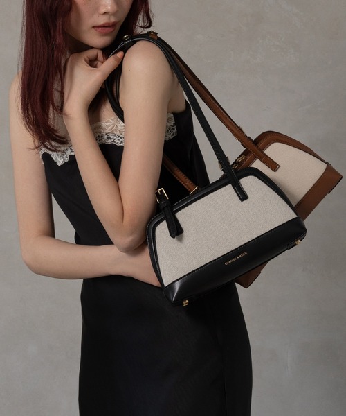 CHARLES & KEITH エノラロンゲイティッドハンドルバッグ CHARLES ＆ KEITH トートバッグ Enola エノラ イロンゲイ