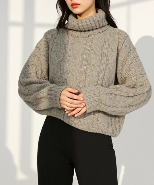 クレアalexiastam ハイネックケーブルニット ALEXIA STAM（アリシアスタン）の「High Neck Hand Cable Knit Top