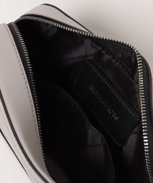 MICHAEL KORS（マイケルコース） ショルダーバッグ COOPER EW CAMERA