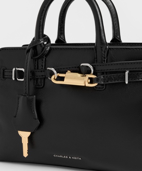 CHARLES ＆ KEITH（チャールズ&キース） トートバッグ Delfina ミニ