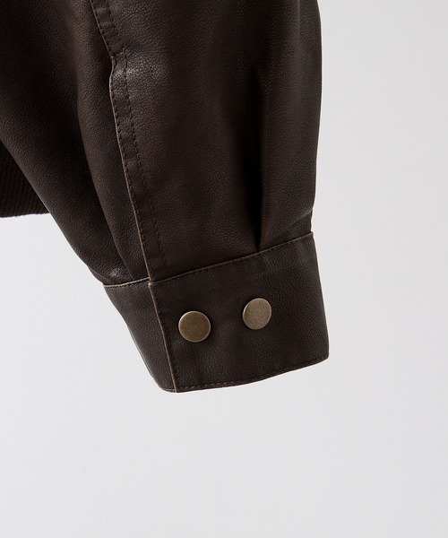 完売品　CLEL ハイヴィンテージデザイン合皮ブルゾン　Sホワイト CLEL ブルゾン アウター 「CLEL」Vintage Design Blouson