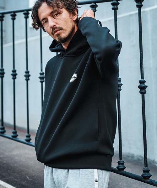 felkod パーカー mpa3608-Heart Logo Cardboard Knit Parka メンズ 