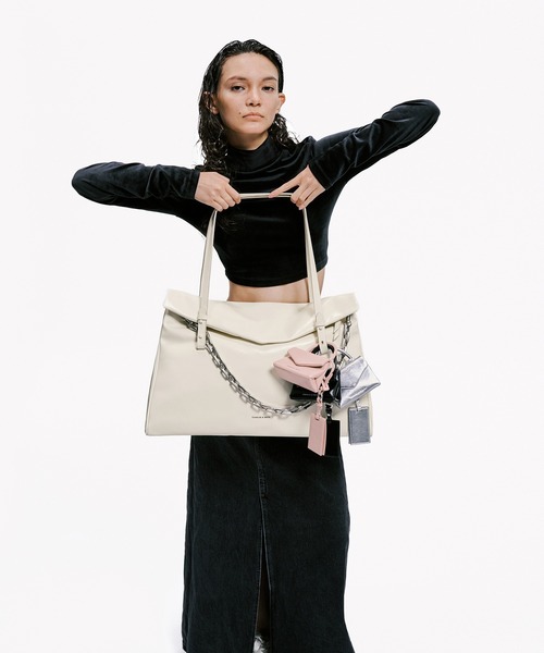 CHARLES ＆ KEITH Andromeda アンドロメダ マイクロバッグ