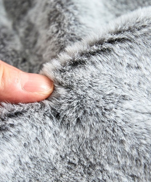 ブランケット まるで猫！のようなモフモフ2枚合わせ中わた入り毛布