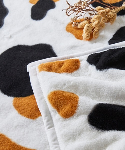 ブランケット まるで猫！のようなモフモフ2枚合わせ中わた入り毛布