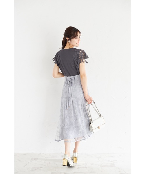 tocco closet 3Dフラワー刺繍バックレースアップフレアスカート きらきらスパンコール入り3Dフラワー刺繍バックレースアップ