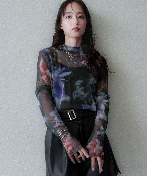 【期間限定最終値下げ】完全完売色 HARE シャツ 美品 トップス レディース HARE tシャツ シアーレースタイトトップス(HARE) レディース