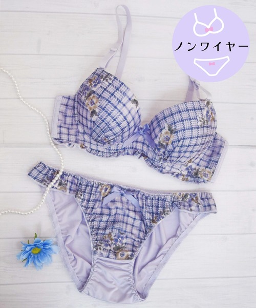 Sanei ブラジャー ショーツセット 「ノンワイヤー」ラクラクノン