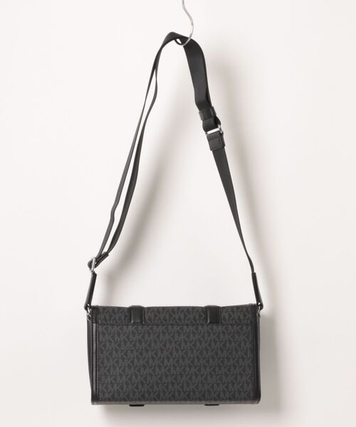 MICHAEL KORS（マイケルコース） ショルダーバッグ COOPER TRUNK XBODY