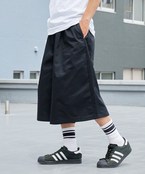 adidas（アディダス） ハーフパンツ ワイドパンツ チノパン メンズ
