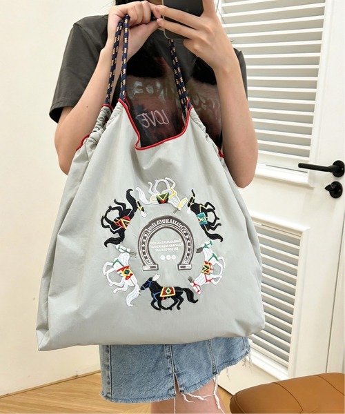 LA VORAGINE（ラ ヴォラジネ） トートバッグ 大きめ 馬刺繍 トート