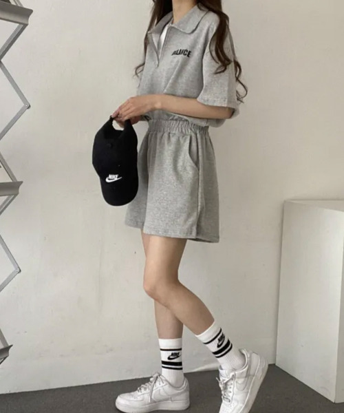 セットアップ 夏 ハーフジップ半袖プルオーバー×ショートパンツ