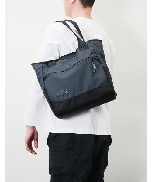 【極美品】master-piece マスターピース トートバッグ slick 黒 master-piece(マスターピース)slick トートバッグ（トートバッグ