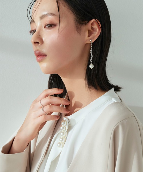 RUIRUE BOUTIQUE（ルイルエブティック） イヤリング ウェーブパール