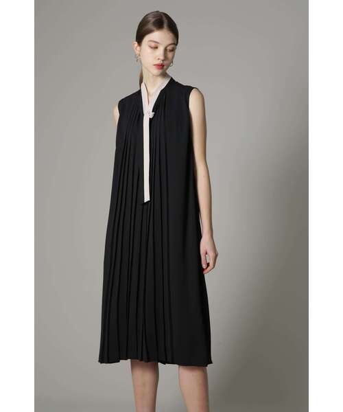 今シーズン新作】[URBAN PRECIOUS] プリーツワンピース 