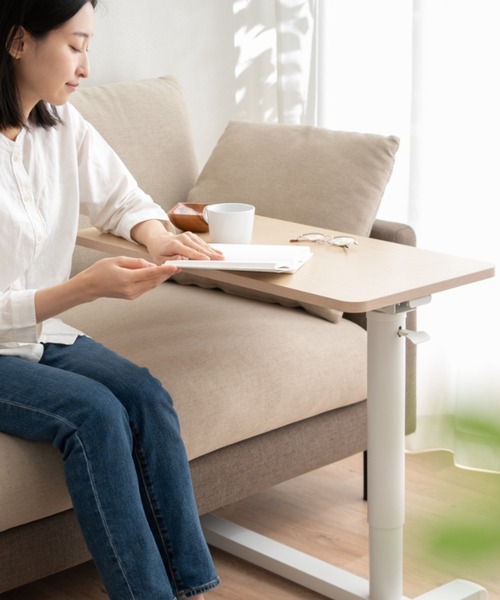 東京家具 家具 「CIUDAD」しまえる リフティング サイドテーブル
