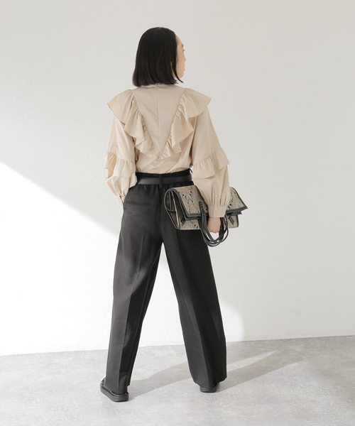 スピックアンドスパン ベージュ フリル付き長袖ブラウス Spick＆Span 「Spick & Span」 長袖ブラウス - ベージュ