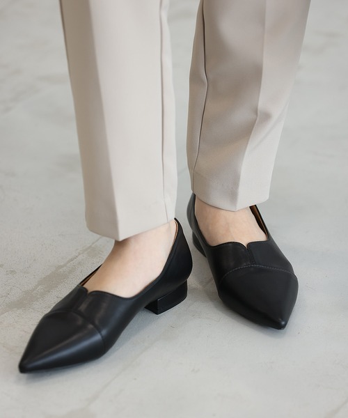 ★10/21までセール★JOSEPH POINTED フラットシューズ37サイズ Leather Pointy Ballerina Shoes in Beige | JOSEPH AT