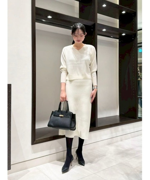 【新品タグ付】24AW アルアバイル ウールスムース2WAYネックプルオーバー ウールスムース2WAYネックプルオーバー|allureville OFFICIAL SITE