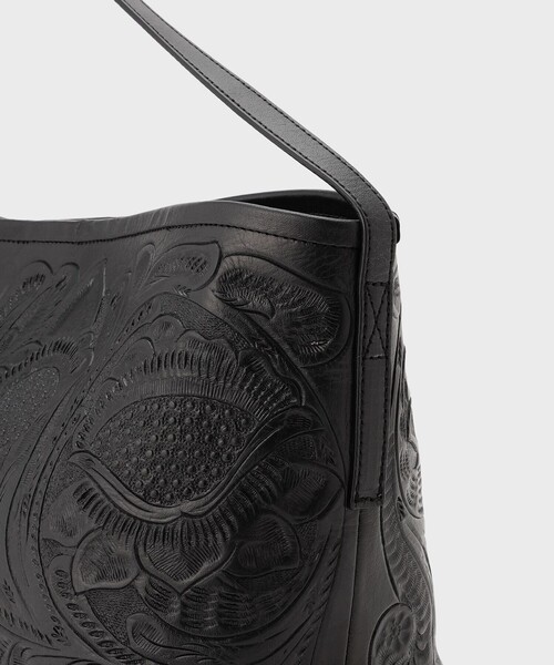 CARVING TRIBES ハンドバッグ Handle SquareBag : ZOZOTOWN Yahoo!店