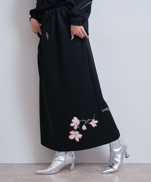 LHELBIE（レルビエ） ロング スカート フラワーダンボールスカート