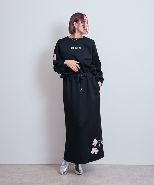 LHELBIE（レルビエ） ロング スカート フラワーダンボールスカート