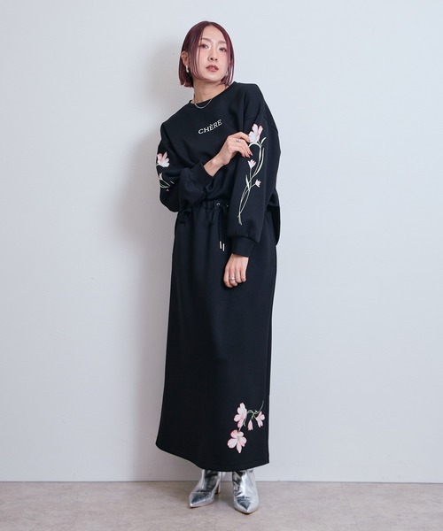 LHELBIE（レルビエ） ロング スカート フラワーダンボールスカート