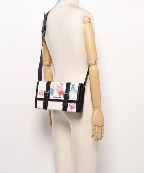 coco クロスボディ ショルダーバッグ新品未使用品 MICHAEL KORS（マイケルコース） ショルダーバッグ TRUNK XBODY クロス