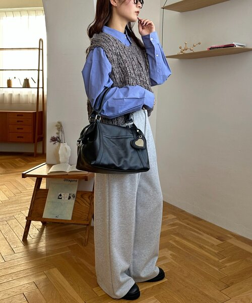 Discoat（ディスコート） ボストンバッグ ミラーチャーム付ソフト