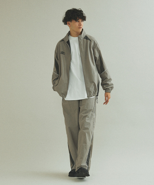 umbro（アンブロ） ナイロンブルゾン LARGE ベージュ メンズ