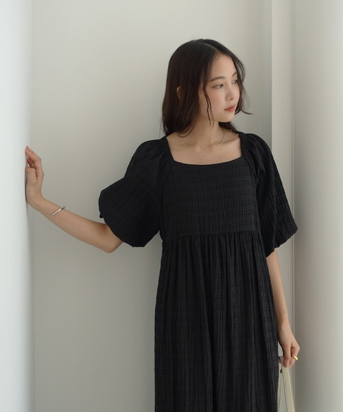 「Freesia by andme」 半袖ワンピース M キナリ レディース_画像4