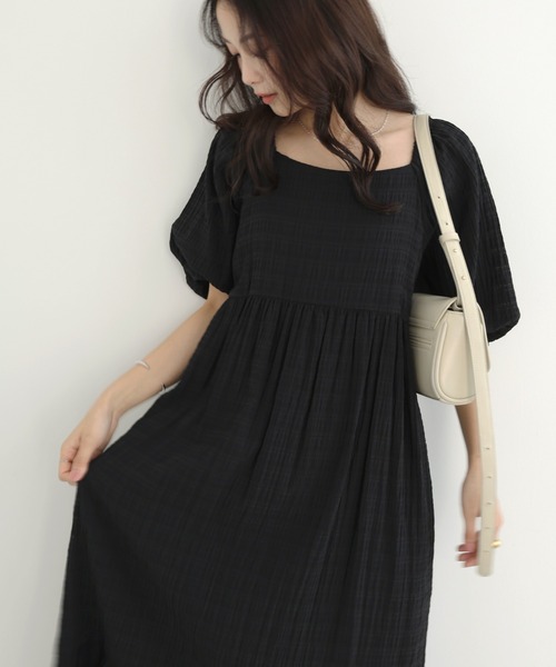 「Freesia by andme」 半袖ワンピース M キナリ レディース_画像9