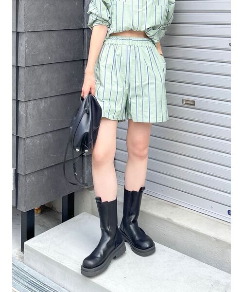 アングリッド

スリットワイドパーカー


◆アイボリー
◆新品未開封 Ungrid Official Website｜アングリッド公式HP