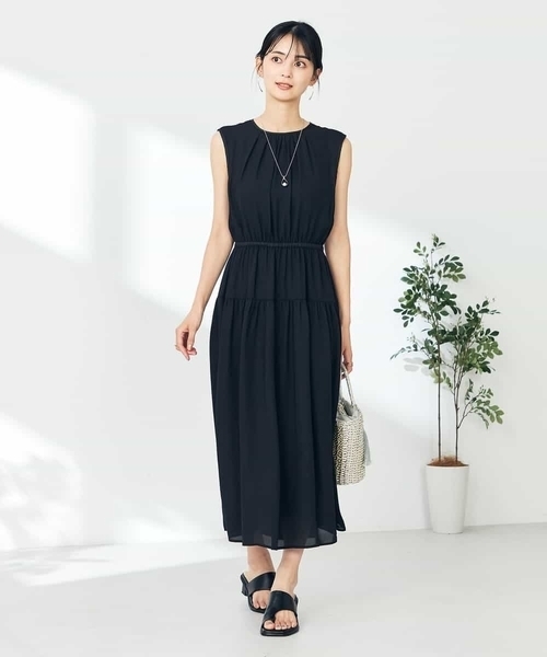 a.v.v（アー・ヴェ・ヴェ） ワンピース 配色パイピング切り替え