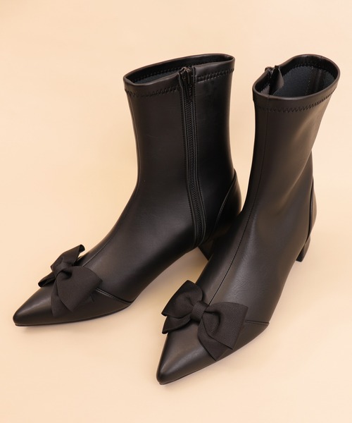 artemis by DIANA（アルテミス by ダイアナ） ブーツ ポインテッドトゥ