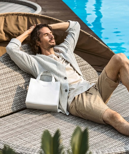 1PIU1UGUALE3 RELAX トートバッグ 1PIU1UGUALE3 RELAX(ウノピゥウノウ