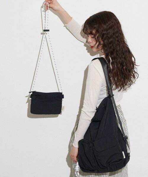 トートバッグ :「KAIRI企画」ミニショルダー付きマルチBAG レディースの画像