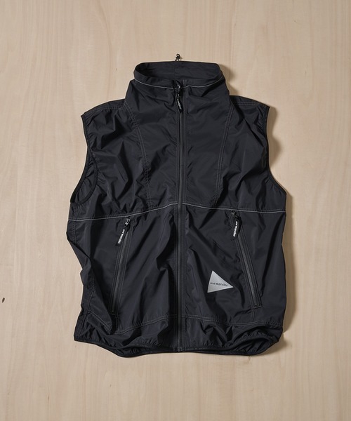 ベスト ジレ 「and wander/アンドワンダー」PERTEX wind vest メンズの画像