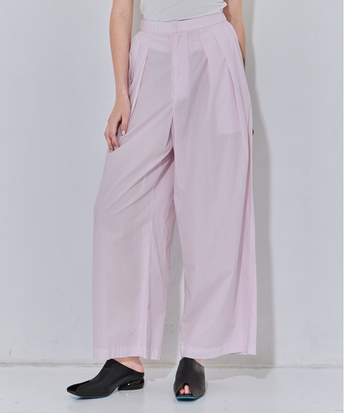 パンツ 「ATON/エイトン」NATURAL DYED COTTON LAWN TWO TUCKED PANTS/ナチュラルコットンツータックパンツの画像