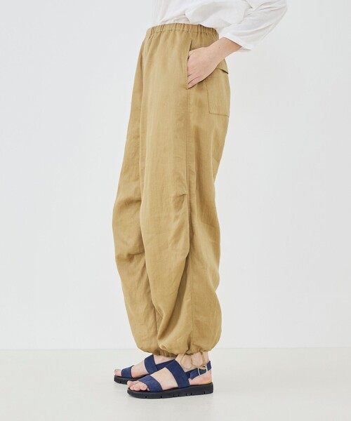 ワイドパンツ パンツ ラミーサテン ニータックパンツ レディースの画像