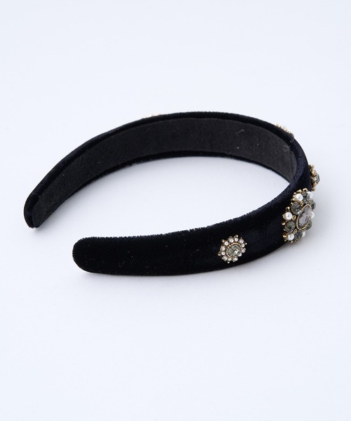 acca ベルベット ビジュー　カチューシャ 黒 made in Italy acca ベルベット ビジュー カチューシャ 黒 made in Italy acca