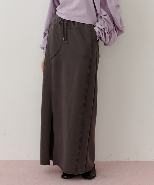 LA BELLE ETUDE（ラベルエチュード） スカート 深スリットスウェットI