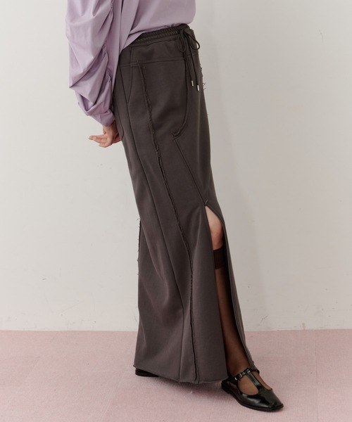 ラベルエチュード♥スリットスウェットIラインスカート:新品未使用 LA BELLE ETUDE（ラベルエチュード） スカート 深スリットスウェットI